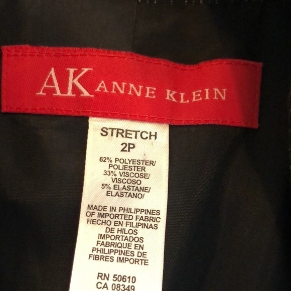 AK Anne Klein Pin Stripe 5 Button Belted Business Blazer Size 2P - Picture 11 of 13